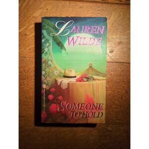 Lauren Wilde - Someone to Hold - 1995 - paperback